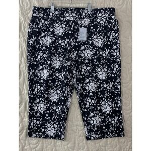 NEW Croft & Barrow Effortless Stretch Capris Sz 18R Black Floral Mid Rise Pants